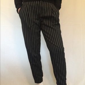 Uniqlo pinstriped pant